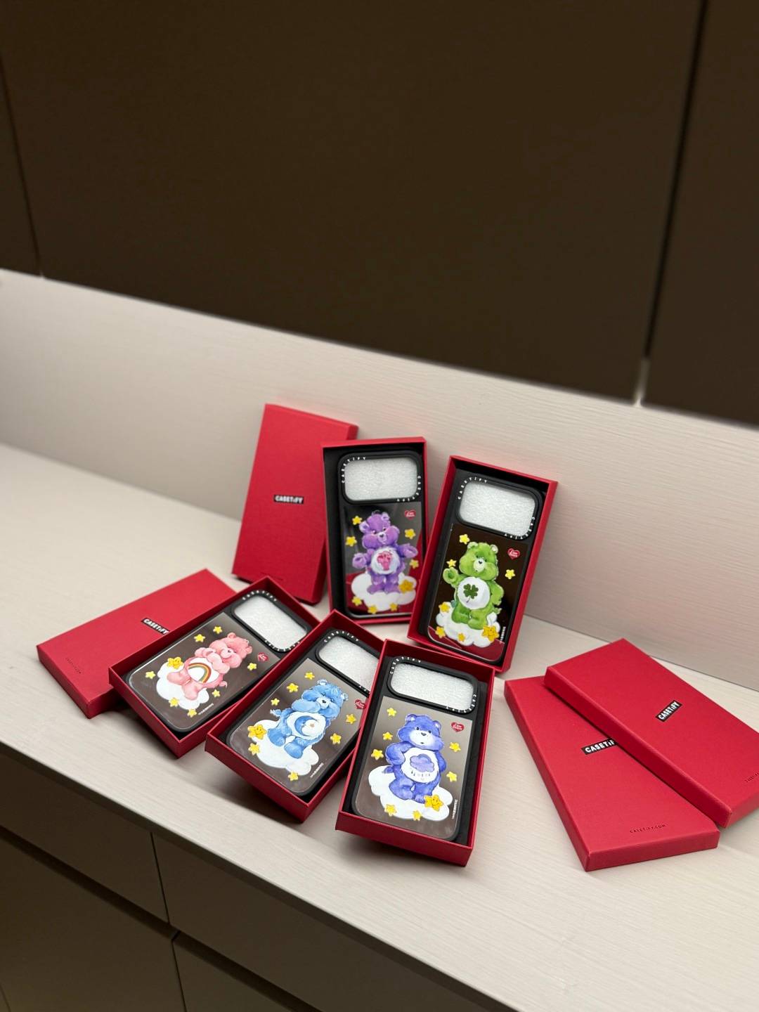 Care Bears iPhoneケース スマホケース 全機種対応 レディース ロゴ入り 手帳型 - 画像 5