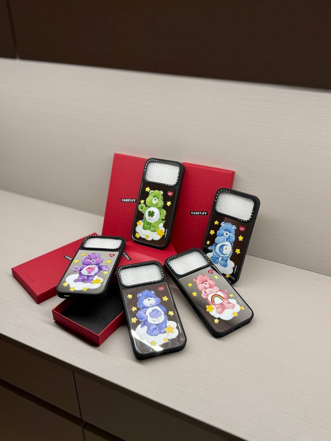 Care Bears iPhoneケース スマホケース 全機種対応 レディース ロゴ入り 手帳型 - 画像 7