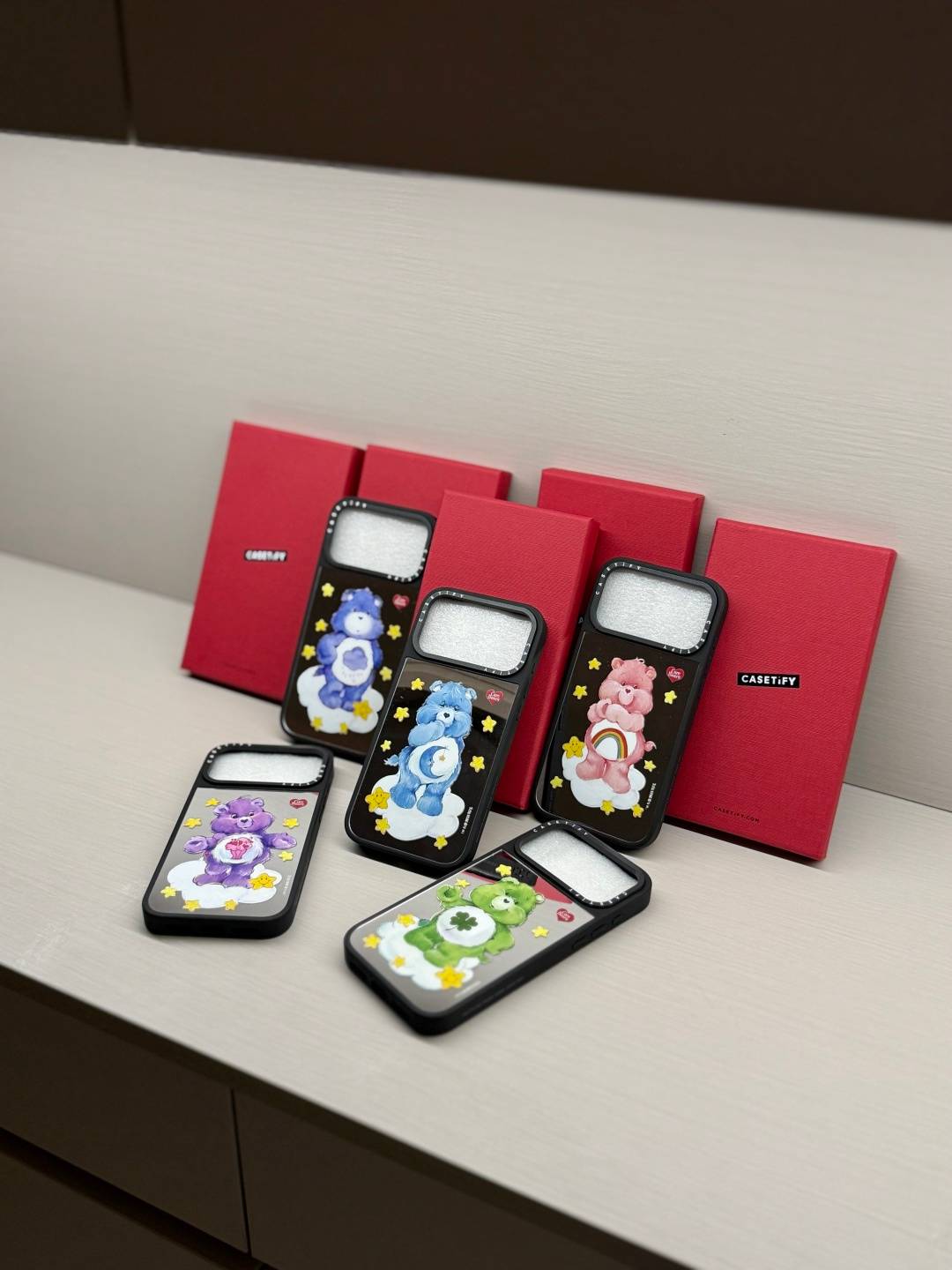 Care Bears iPhoneケース スマホケース 全機種対応 レディース ロゴ入り 手帳型 - 画像 9