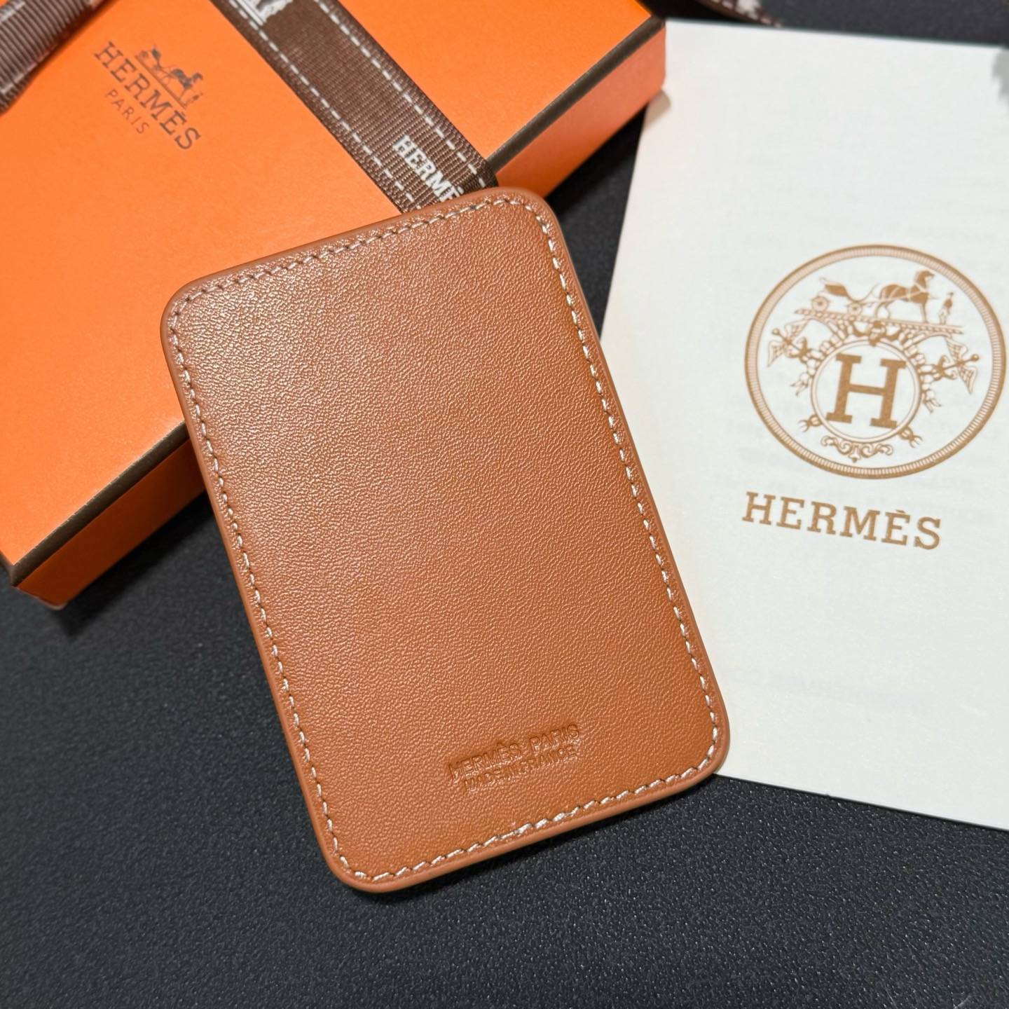 HERMES 愛馬仕 iPhone 18シリーズ対応 iPhoneケース スマホケース レディース マグセーフ ワニ革風 マグセーフ カード収納 - 画像 5