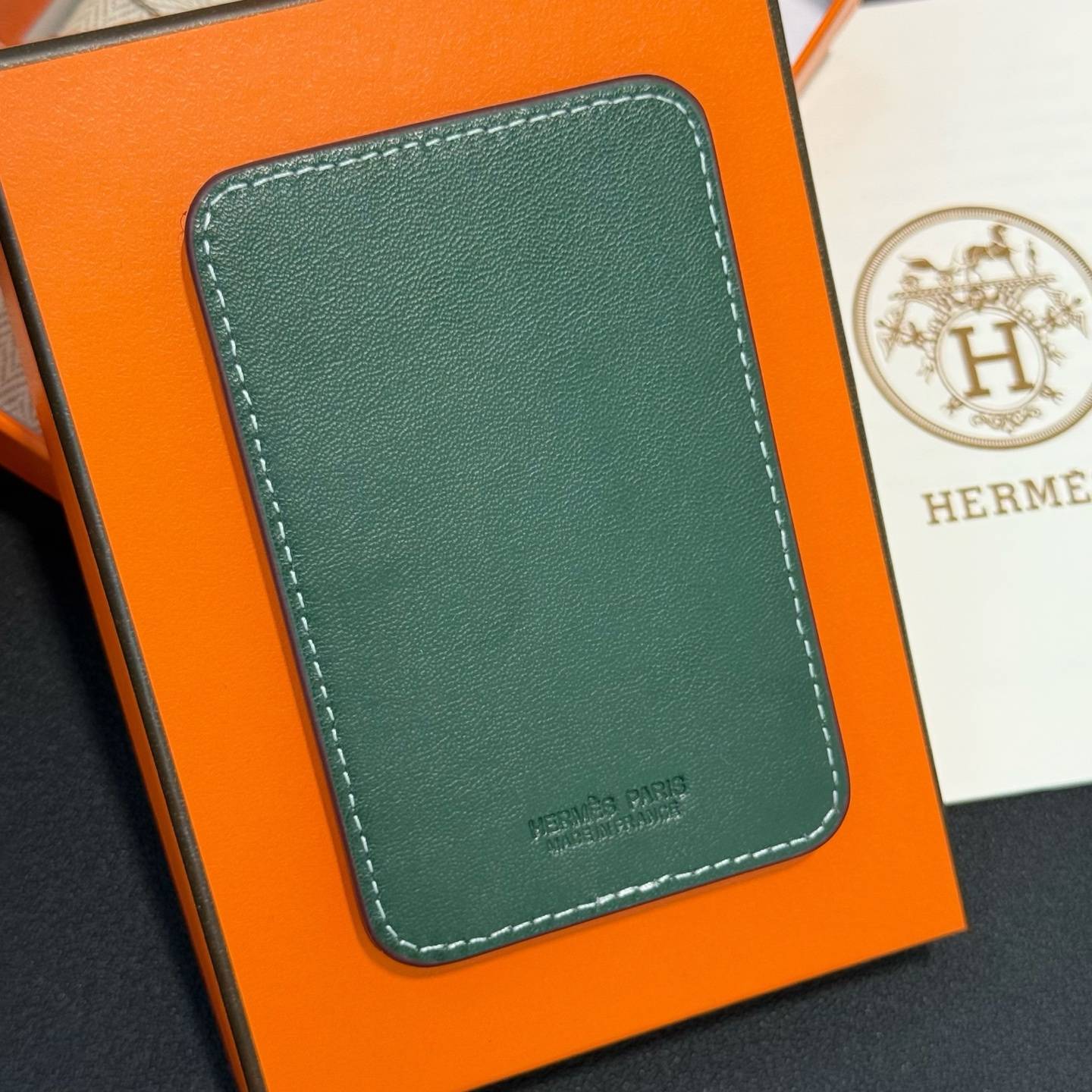 HERMES 愛馬仕 iPhone 18シリーズ対応 iPhoneケース スマホケース 全機種対応 レディース ロゴ入り カード収納 - 画像 7