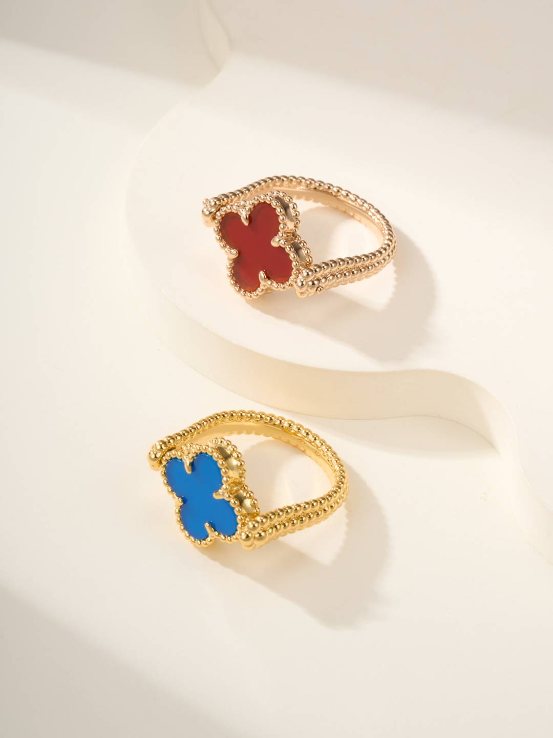 Van Cleef Arpels ヴァン クリーフアーペル レディース リング 四つ葉モチーフ ブランドジュエリー プチジュエリー ゴールド