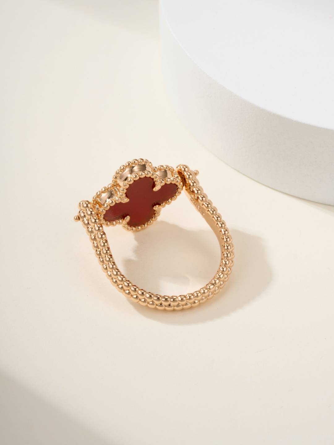 Van Cleef Arpels ヴァン クリーフアーペル レディース リング 四つ葉モチーフ ブランドジュエリー プチジュエリー ゴールド - 画像 9