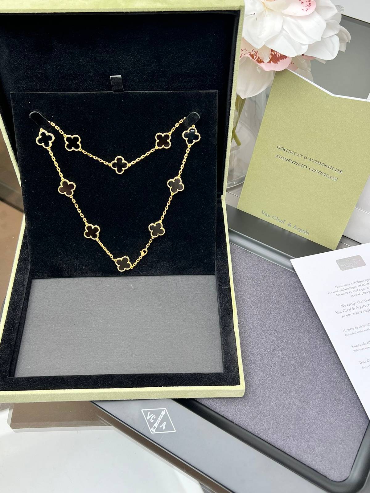 Van Cleef Arpels ヴァン クリーフアーペル レディース ネックレス アルハンブラ ブランドネックレス モチーフネックレス ゴールド