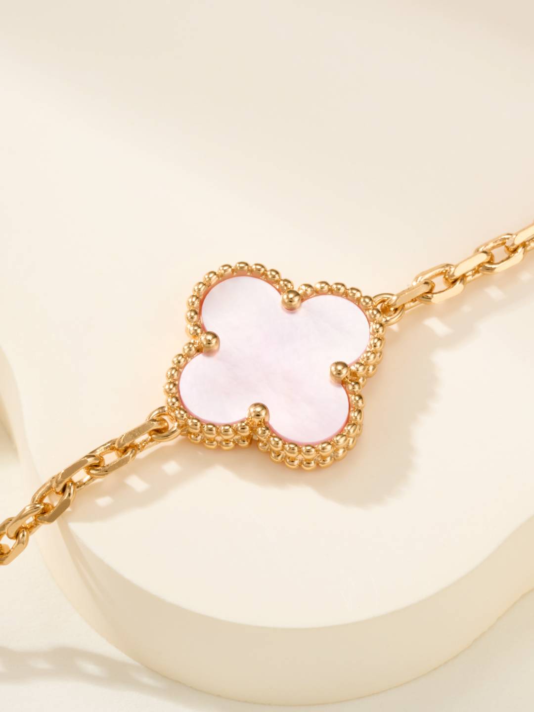 Van Cleef Arpels ヴァン クリーフアーペル レディース ブレスレット フリヴォル 四つ葉モチーフ ブランドジュエリー ゴールド - 画像 6