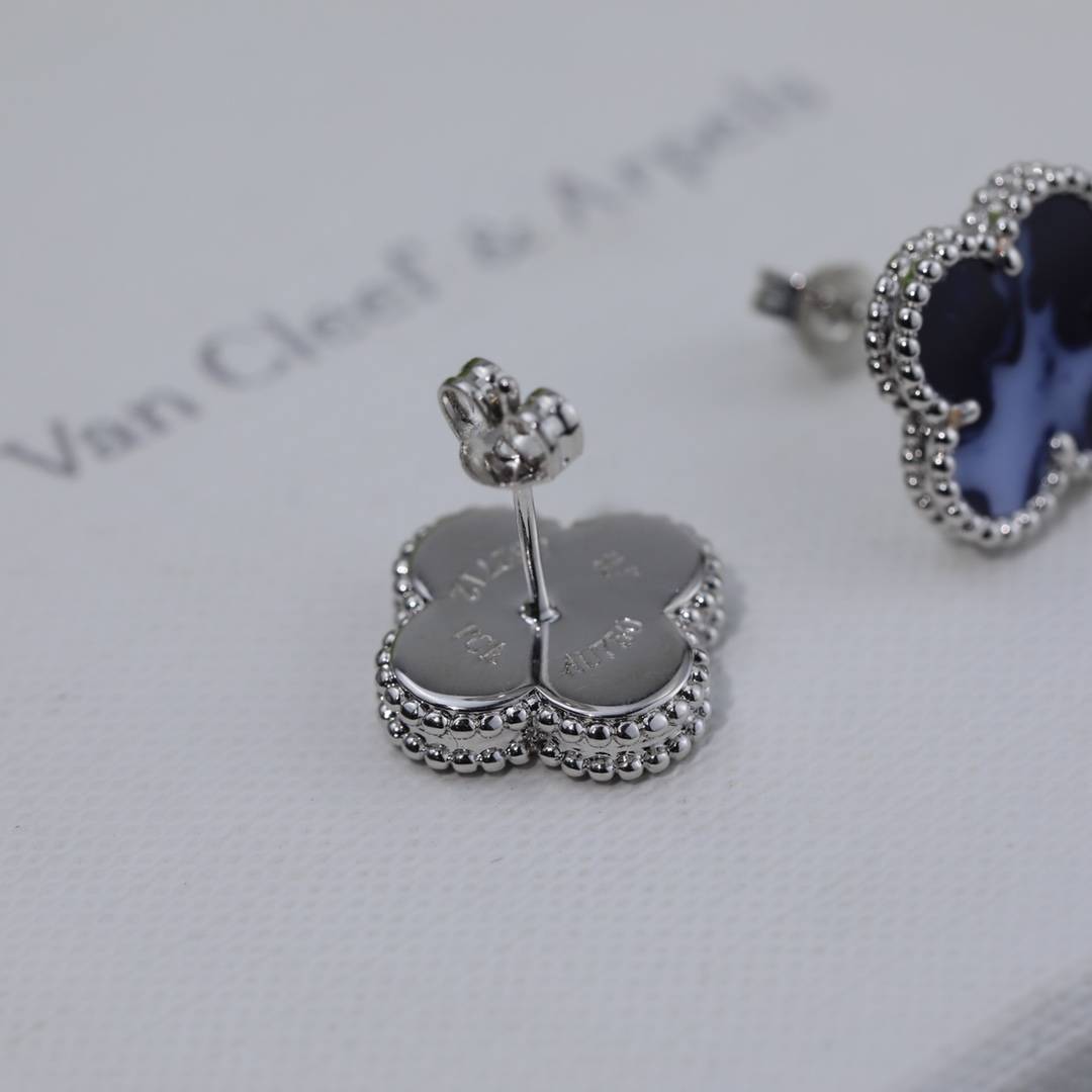 Van Cleef Arpels ヴァン クリーフアーペル レディース ピアス ブランドピアス モチーフピアス 上品なアクセサリー シルバー - 画像 2