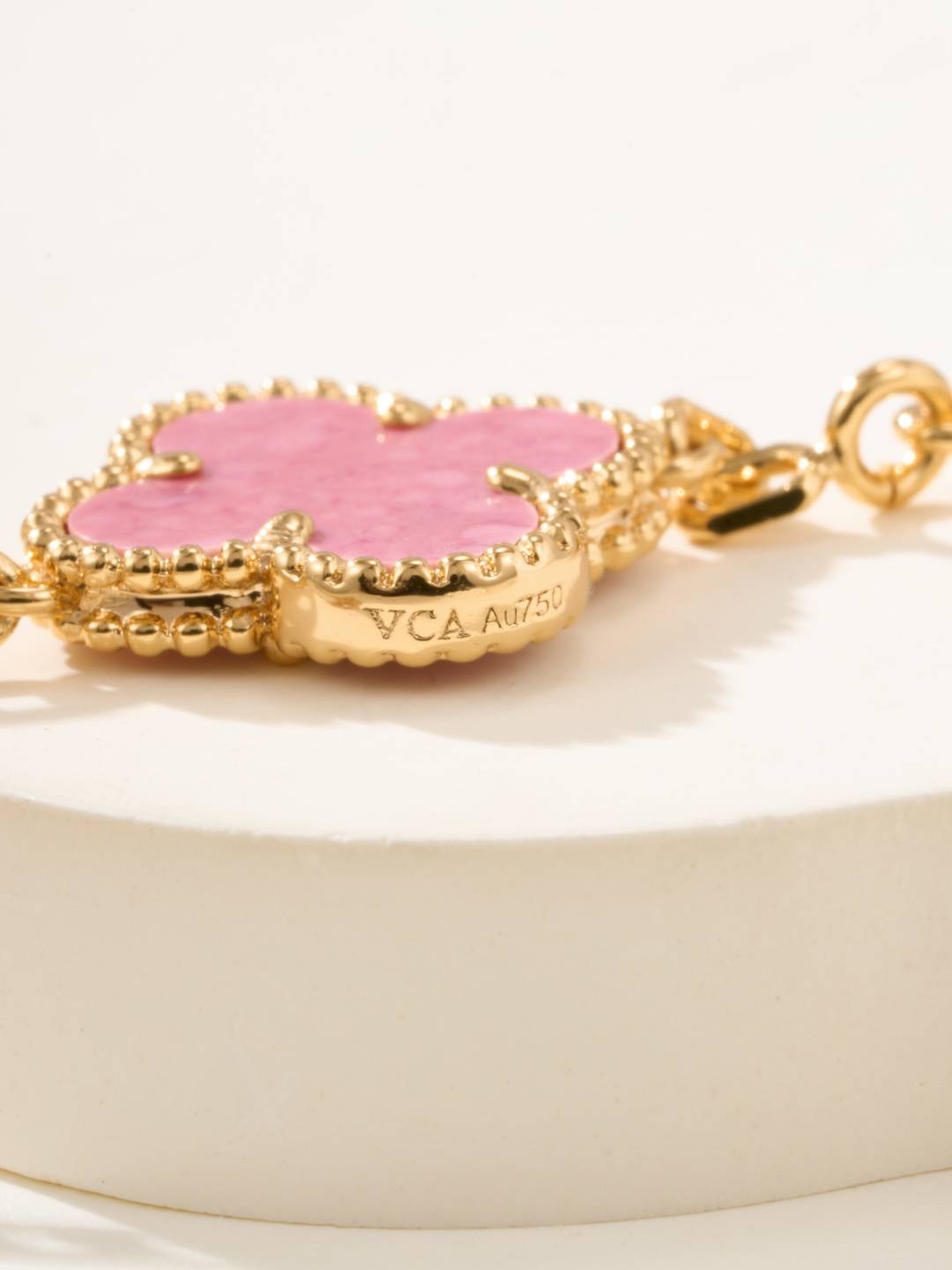 Van Cleef Arpels ヴァン クリーフアーペル レディース ブレスレット 四つ葉モチーフ ブランドジュエリー エレガント ゴールド - 画像 2