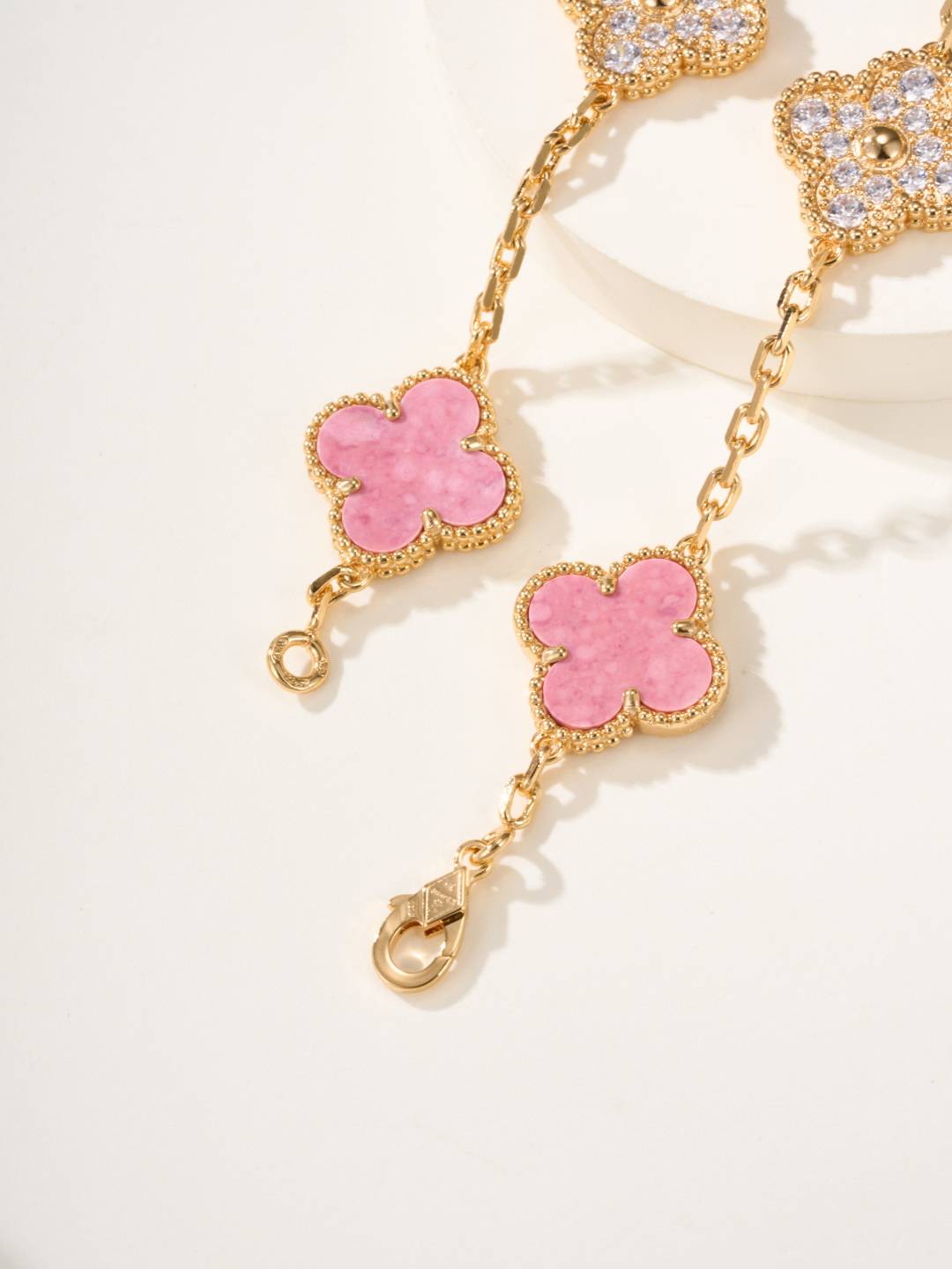 Van Cleef Arpels ヴァン クリーフアーペル レディース ブレスレット 四つ葉モチーフ ブランドジュエリー エレガント ゴールド - 画像 7