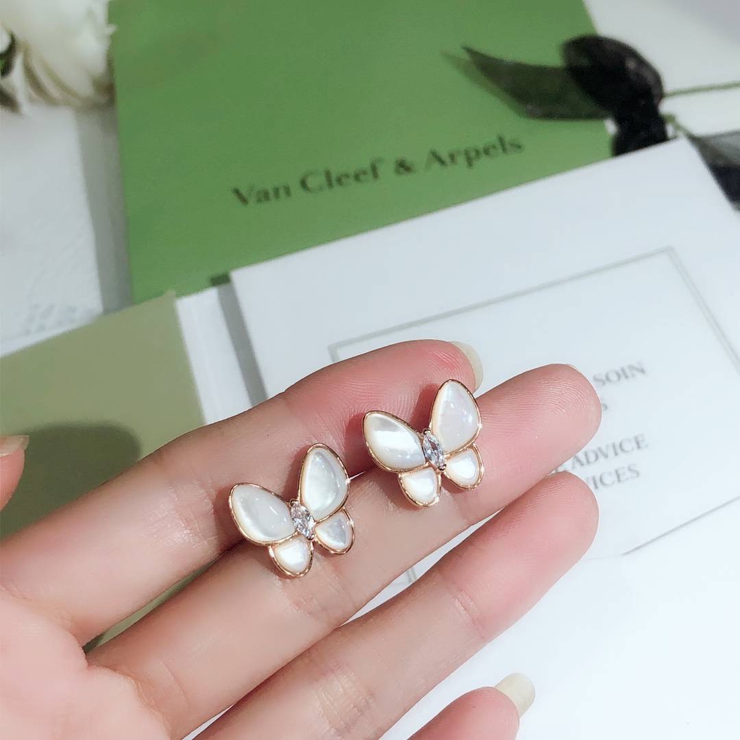 Van Cleef Arpels ヴァン クリーフアーペル レディース ピアス フリヴォル マザーオブパール イエローゴールド モチーフピアス 上品なアクセサリ - 画像 7