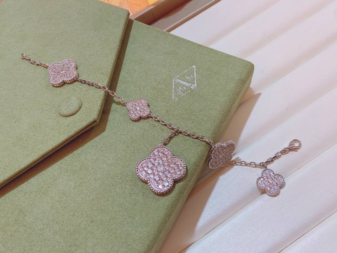 Van Cleef Arpels ヴァン クリーフアーペル レディース ブレスレット アルハンブラ モチーフネックレス オンスクリーン エレガント ローズゴール - 画像 8