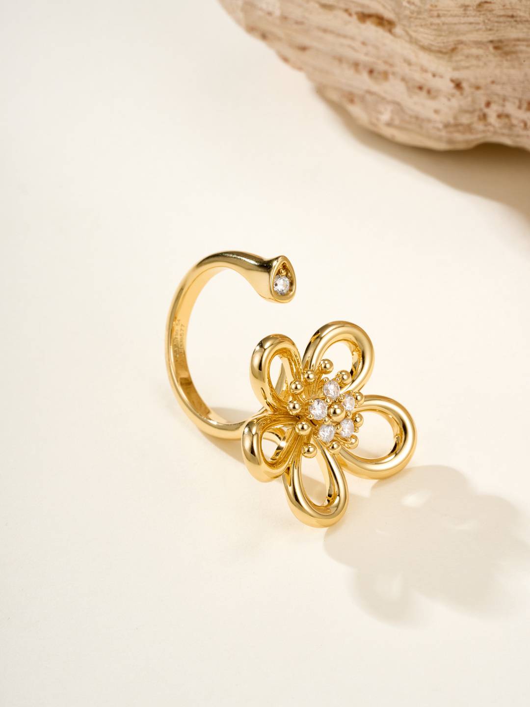 Van Cleef Arpels ヴァン クリーフアーペル レディース リング フリヴォル モチーフネックレス 上品なアクセサリー ゴールド - 画像 6