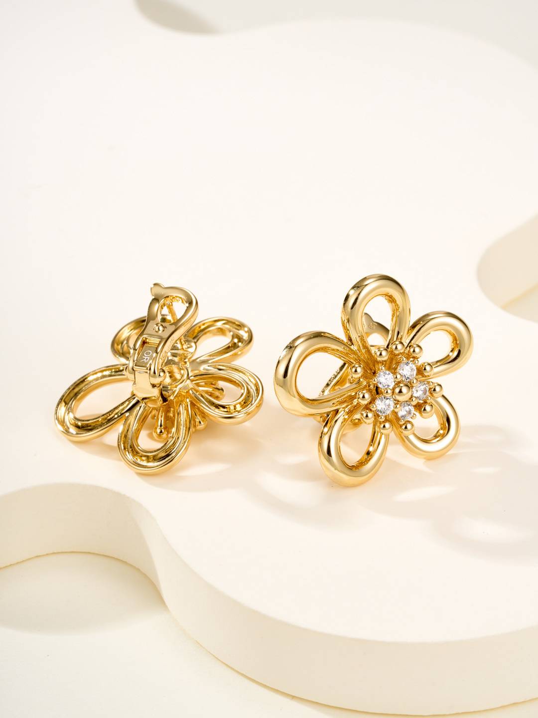 Van Cleef Arpels ヴァン クリーフアーペル レディース ピアス フリヴォル モチーフネックレス 上品なアクセサリー ゴールド - 画像 6