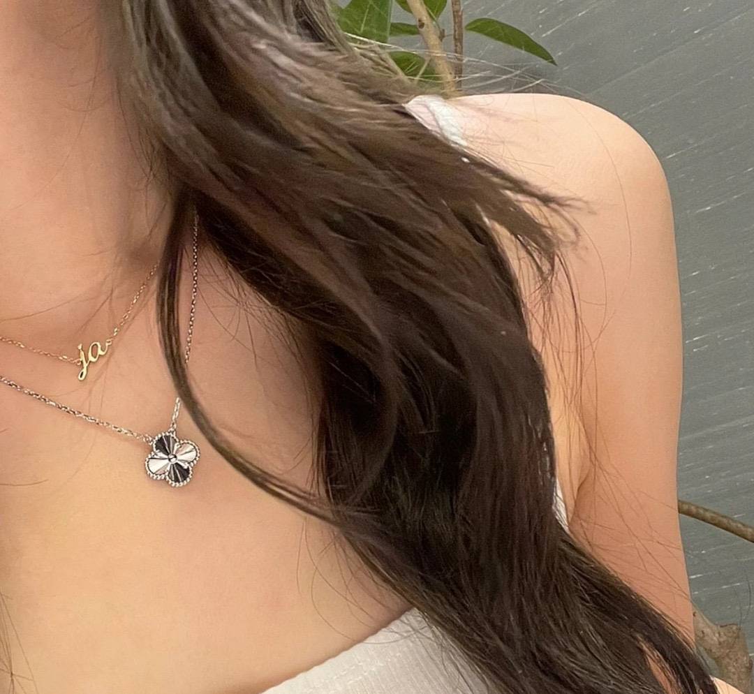 Van Cleef Arpels ヴァン クリーフアーペル レディース ネックレス フリヴォル ブランドネックレス 上品なアクセサリー ゴールド - 画像 8