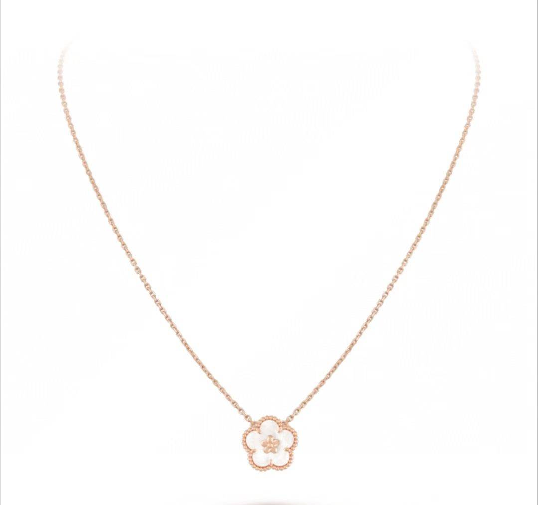 Van Cleef Arpels ヴァン クリーフアーペル レディース ネックレス フリヴォル モチーフネックレス 上品なアクセサリー ゴールド