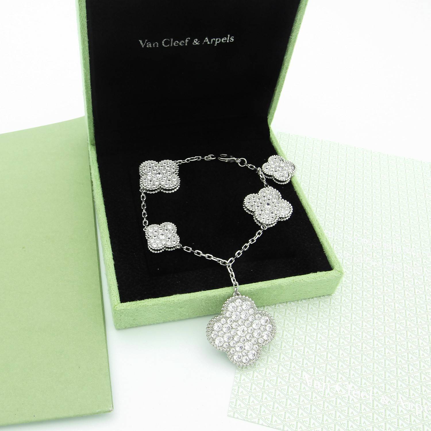 Van Cleef Arpels ヴァン クリーフアーペル レディース ブレスレット アルハンブラ ダイヤモンド ブランドブレスレット ギフト ゴールド - 画像 4