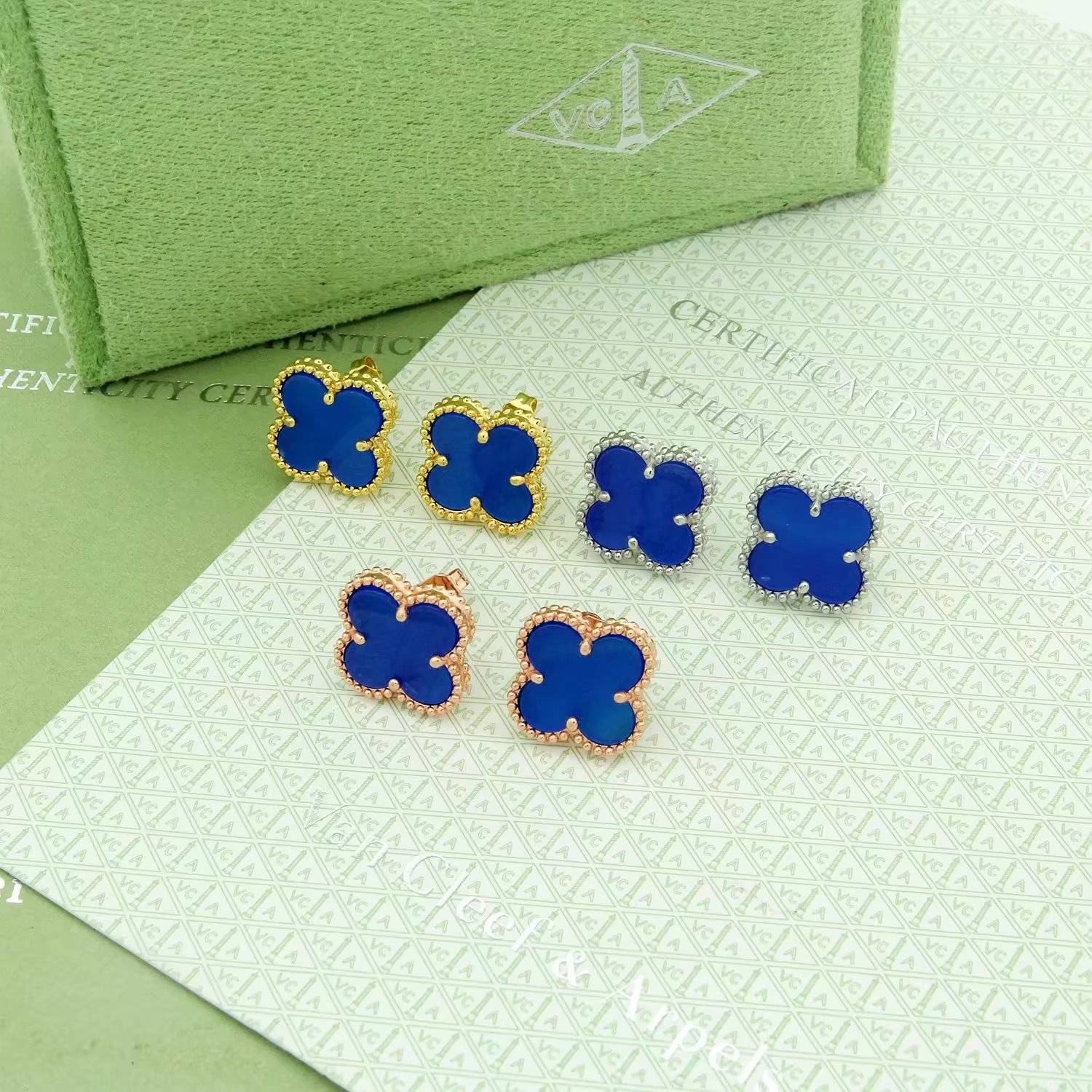 Van Cleef Arpels ヴァン クリーフアーペル レディース ピアス 四つ葉モチーフ ブランドピアス ギフト ホワイトゴールド - 画像 6