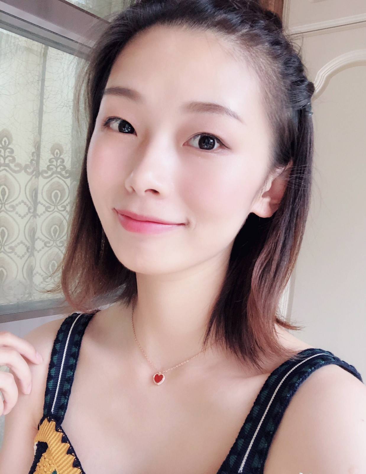 Van Cleef Arpels ヴァン クリーフアーペル レディース ネックレス フリヴォル ブランドネックレス ギフト ローズゴールド - 画像 2