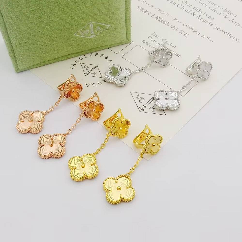 Van Cleef Arpels ヴァン クリーフアーペル レディース ピアス 四つ葉モチーフ ブランドピアス 上品なアクセサリー ゴールド