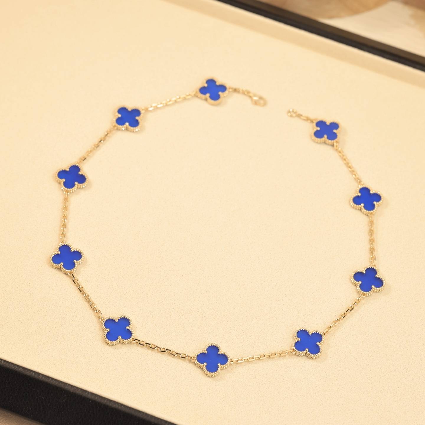 Van Cleef Arpels ヴァン クリーフアーペル レディース ネックレス アルハンブラ ブランドネックレス モチーフネックレス ゴールド - 画像 4