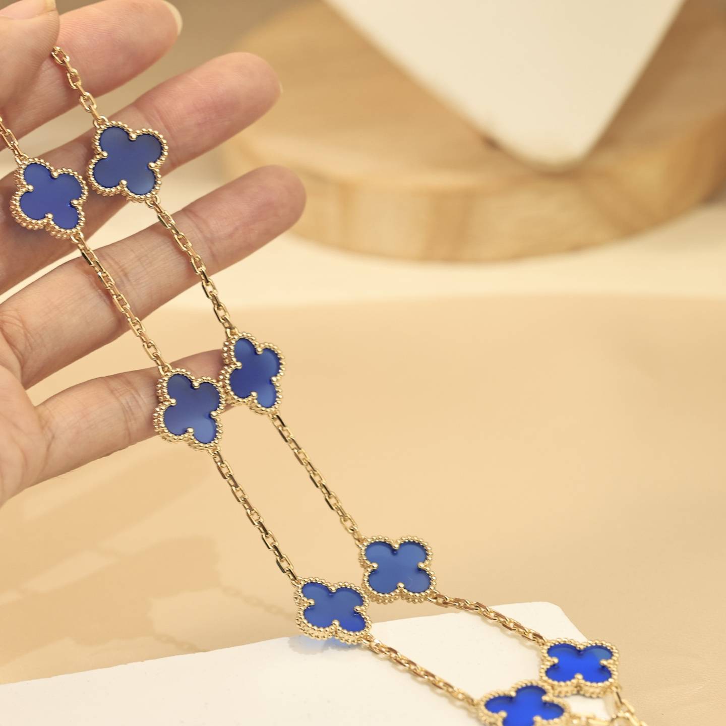 Van Cleef Arpels ヴァン クリーフアーペル レディース ネックレス アルハンブラ ブランドネックレス モチーフネックレス ゴールド - 画像 6