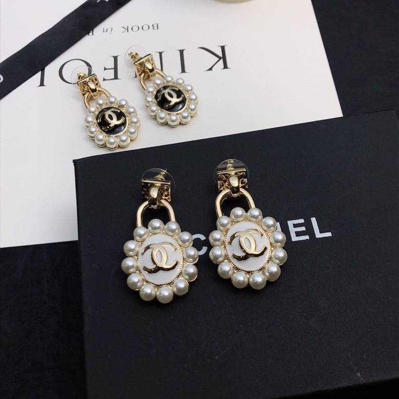 CHANEL シャネル レディース ピアス CCロゴ パール チェーンモチーフ ブランドピアス 上品なアクセサリー ゴールド - 画像 4
