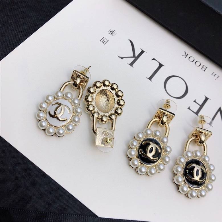 CHANEL シャネル レディース ピアス CCロゴ パール チェーンモチーフ ブランドピアス 上品なアクセサリー ゴールド - 画像 7