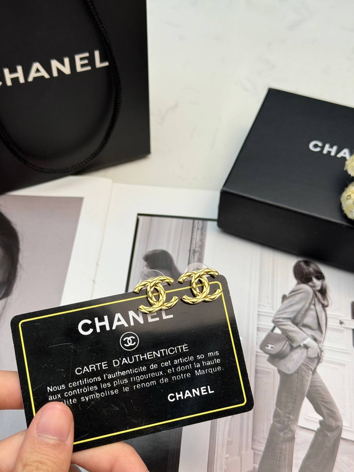 CHANEL シャネル レディース ピアス CCロゴ ブランドピアス 上品なアクセサリー ゴールド - 画像 6
