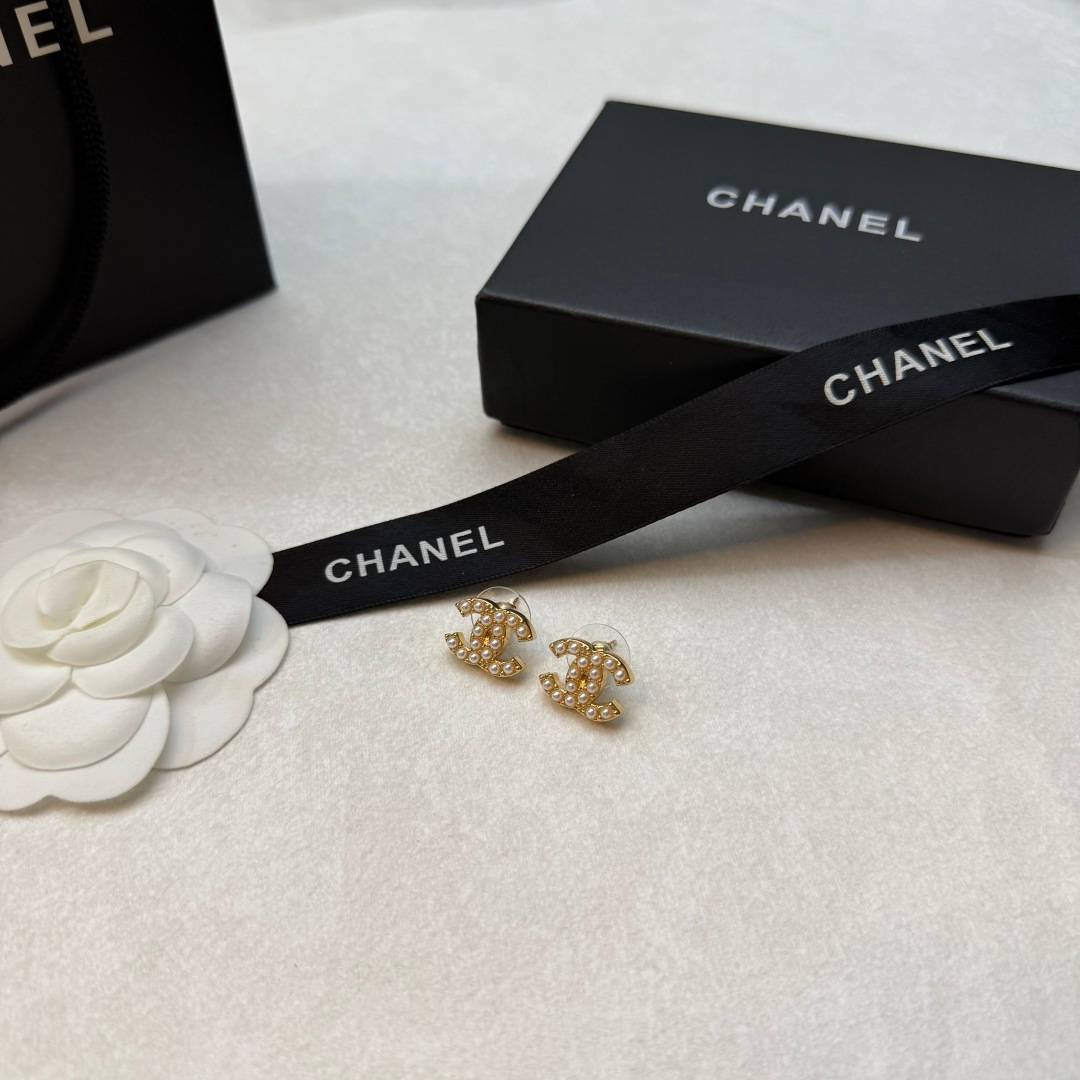 CHANEL シャネル レディース ピアス CCロゴ パール ブランドピアス ゴールド - 画像 2