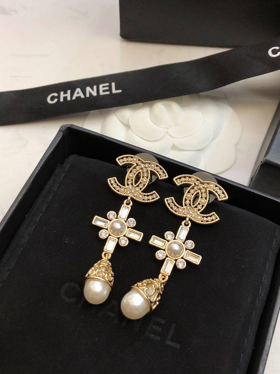 CHANEL シャネル レディース ピアス CCロゴ ダブルC パール ロゴピアス 上品なアクセサリー - 画像 8