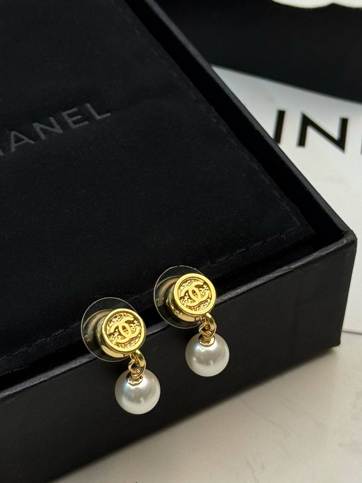 CHANEL シャネル レディース ピアス CCロゴ パール ブランドピアス 上品なアクセサリー ゴールド - 画像 5