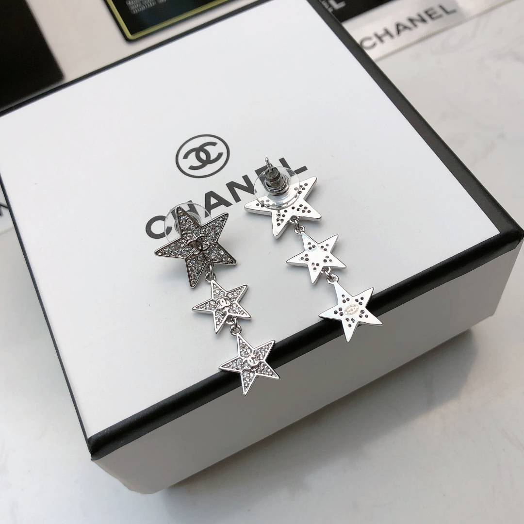 CHANEL シャネル レディース ピアス 星型 ブランドピアス ブランドアクセサリー ホワイト - 画像 2