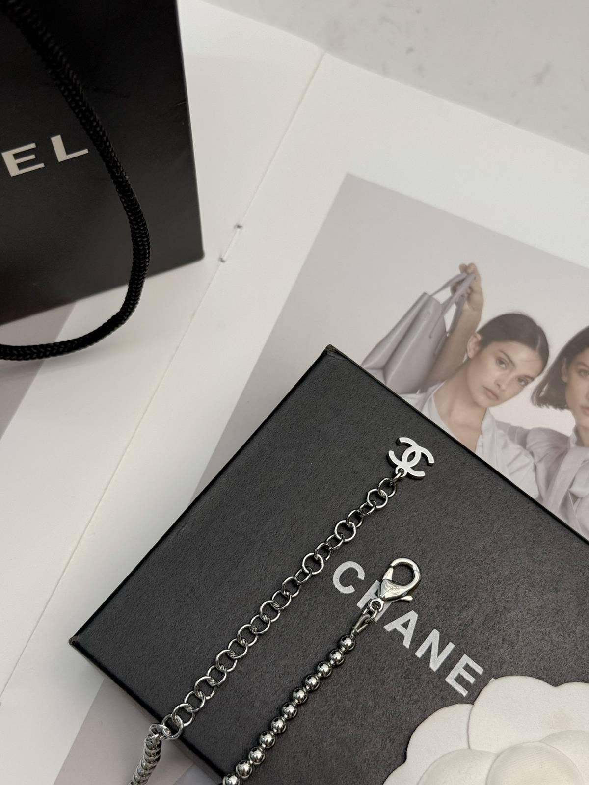 CHANEL シャネル レディース ネックレス CCロゴ ブランドネックレス 上品なアクセサリー シルバー - 画像 2