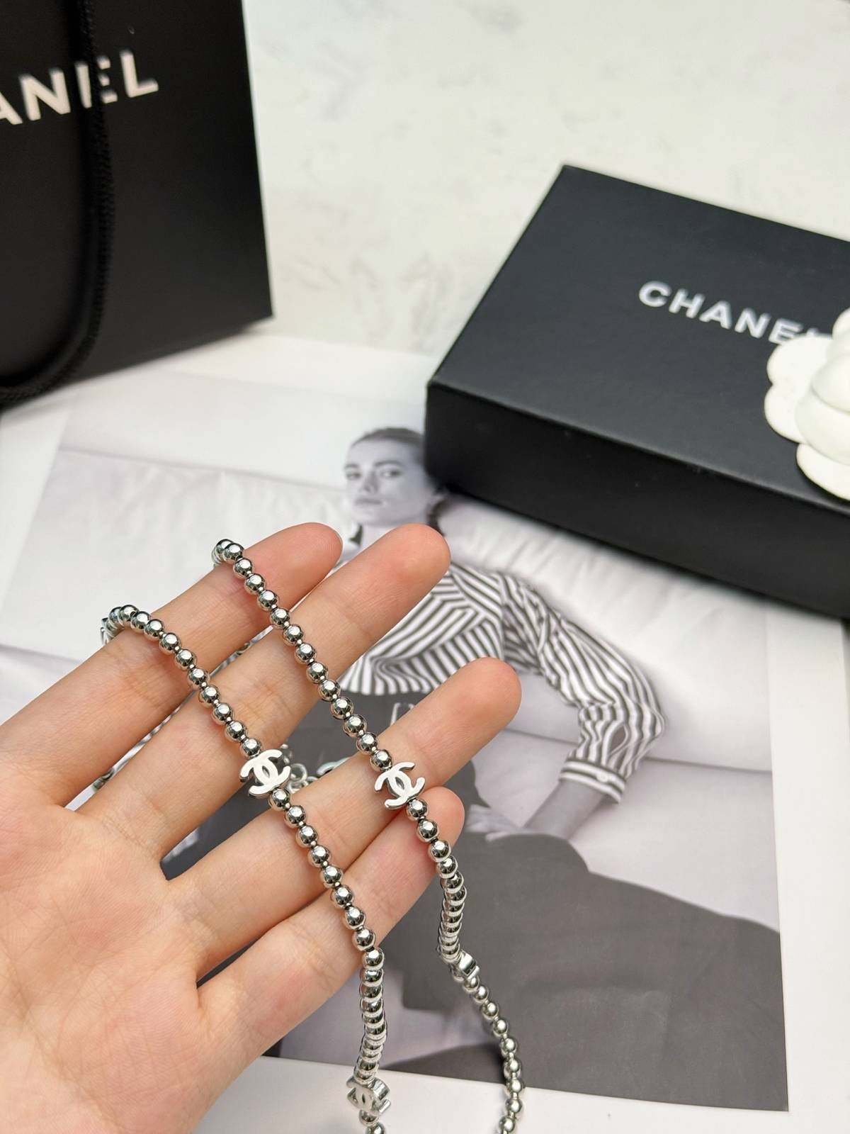 CHANEL シャネル レディース ネックレス CCロゴ ブランドネックレス 上品なアクセサリー シルバー - 画像 4