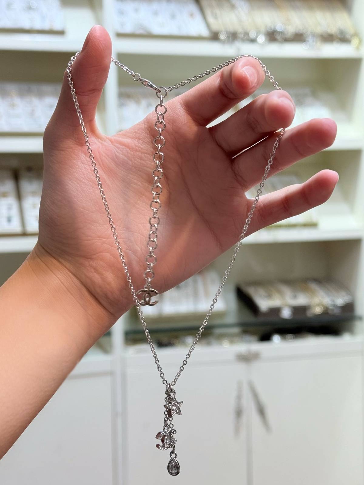 CHANEL シャネル レディース ネックレス CCロゴ チェーンモチーフ ブランドネックレス シルバー - 画像 3
