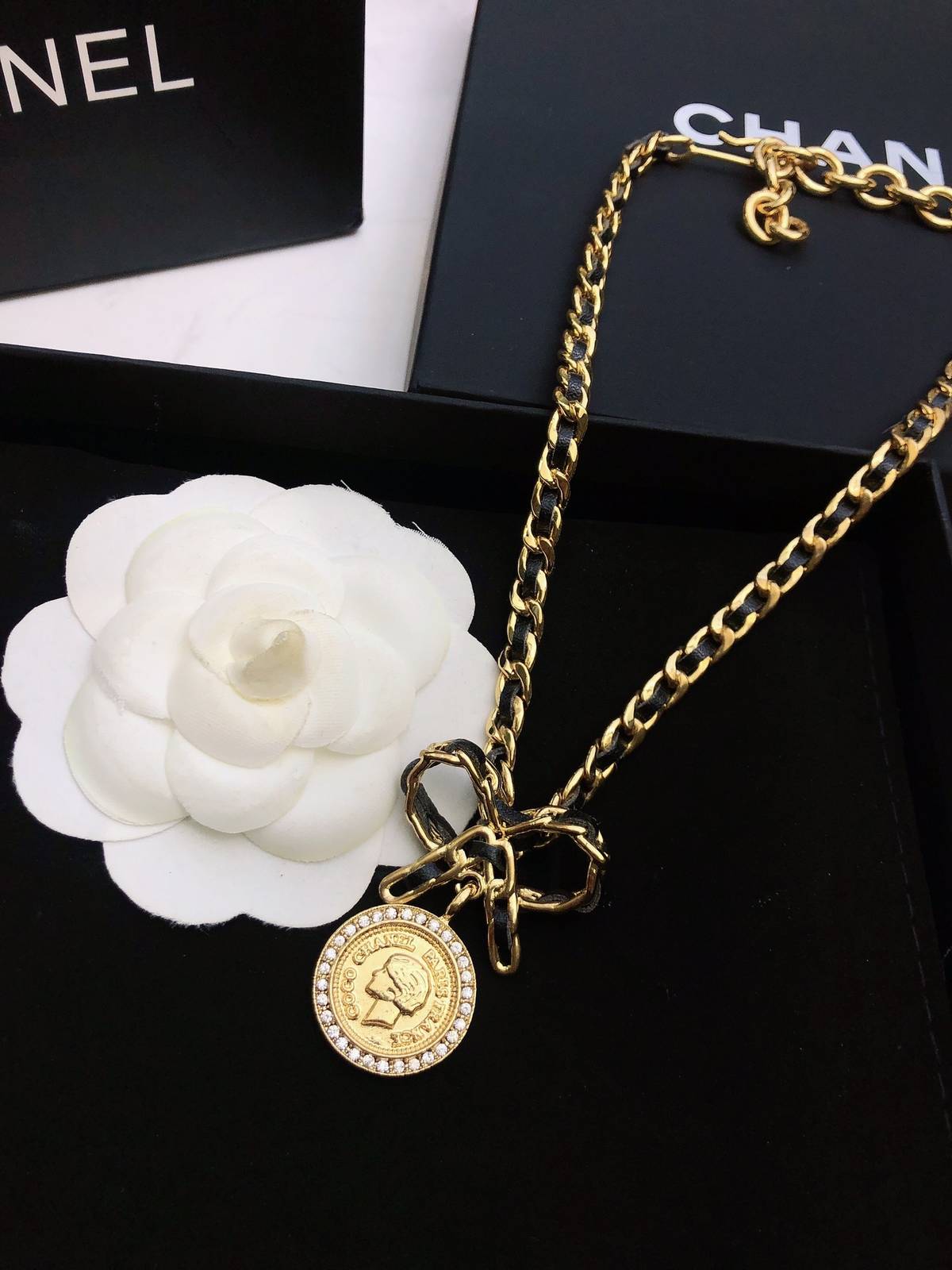 CHANEL シャネル レディース ネックレス ロゴプレート ブランドネックレス ゴールド - 画像 7