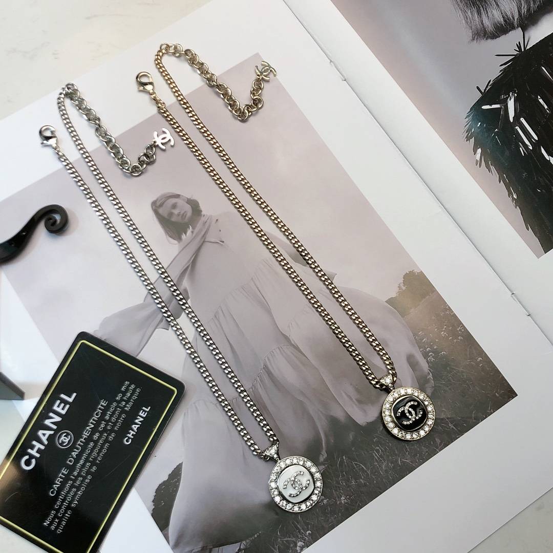 CHANEL シャネル レディース ネックレス CCロゴ ブランドネックレス シルバー
