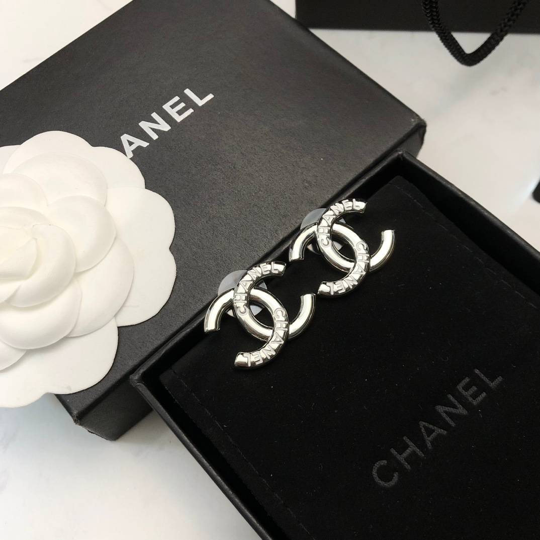 CHANEL シャネル レディース ピアス CCロゴ ブランドピアス 上品なアクセサリー シルバー - 画像 5