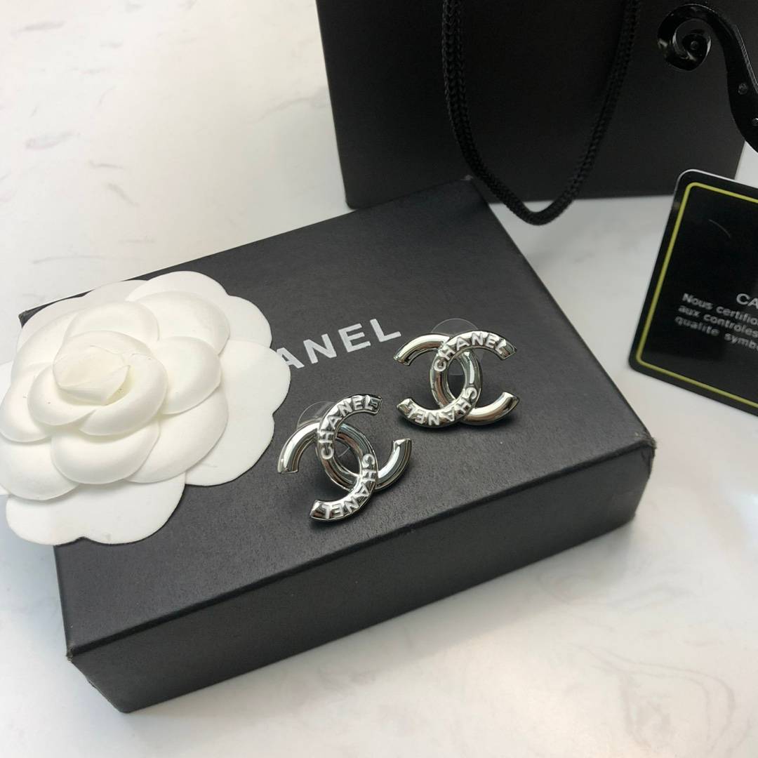 CHANEL シャネル レディース ピアス CCロゴ ブランドピアス 上品なアクセサリー シルバー - 画像 6