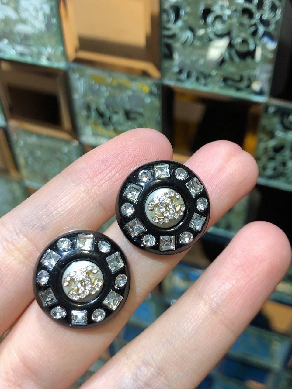 CHANEL シャネル レディース ピアス CCロゴ ダブルC パール ブランドピアス ゴールド - 画像 3