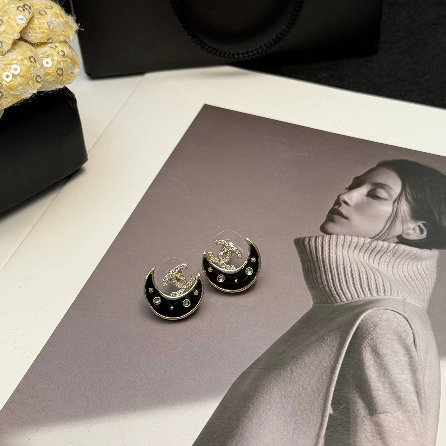 CHANEL シャネル レディース ピアス CCロゴ メタル ブランドピアス ブランドアクセサリー ゴールド - 画像 8