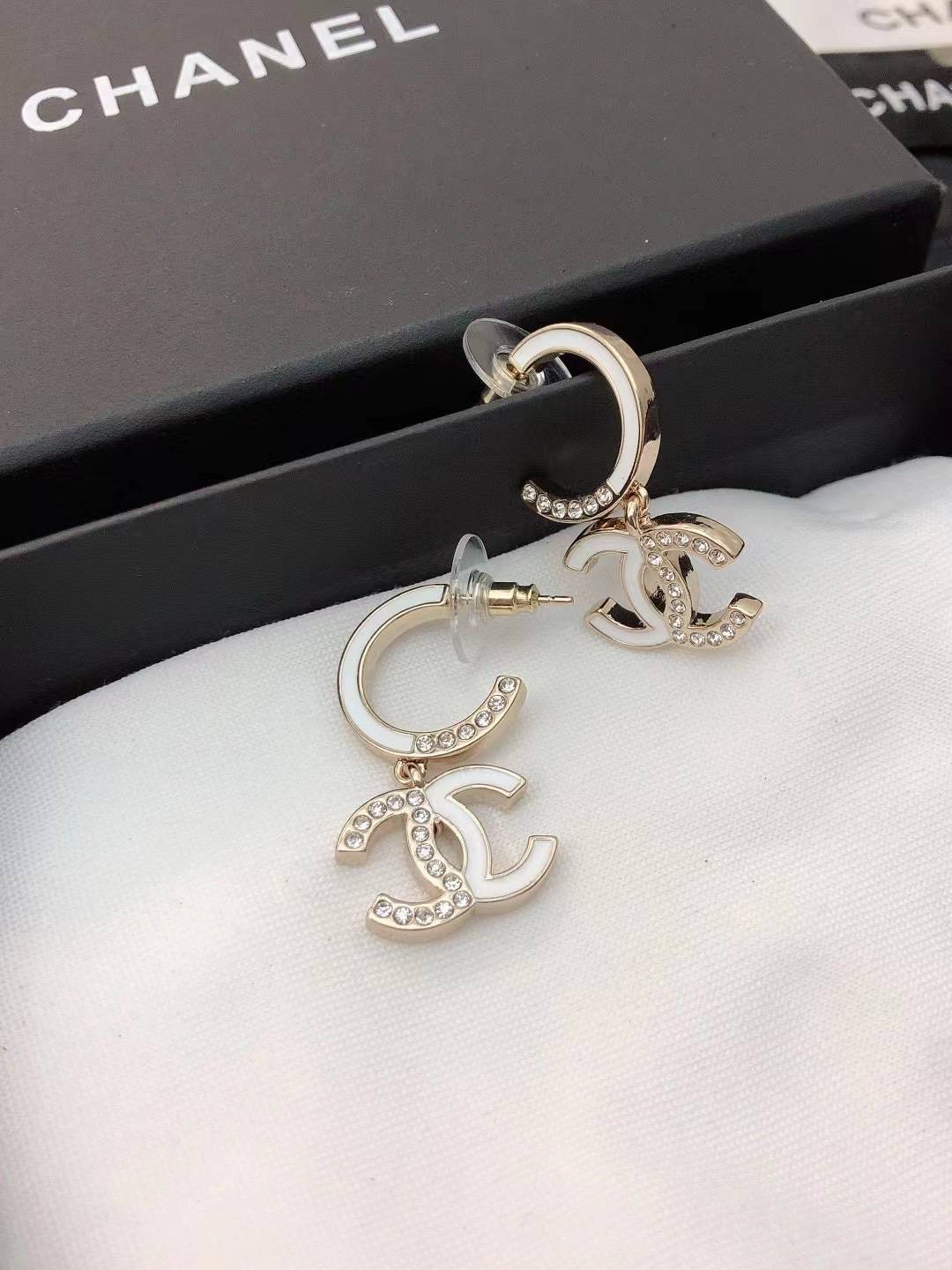 CHANEL シャネル レディース ピアス ダブルC ロゴプレート ブランドピアス ゴールド - 画像 4