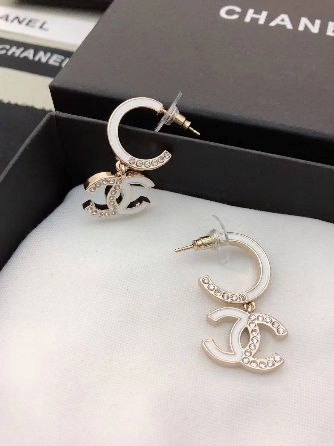 CHANEL シャネル レディース ピアス ダブルC ロゴプレート ブランドピアス ゴールド - 画像 5