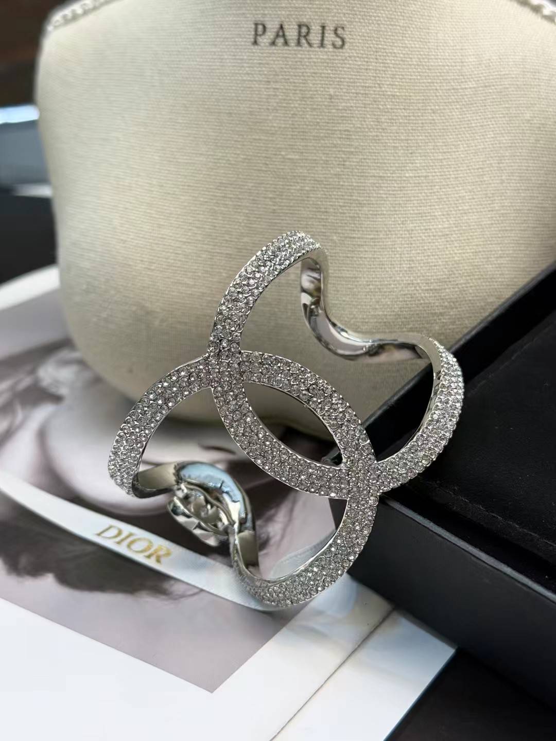 CHANEL シャネル レディース ブレスレット CCロゴ ダブルC ブランドブレスレット シルバー - 画像 4