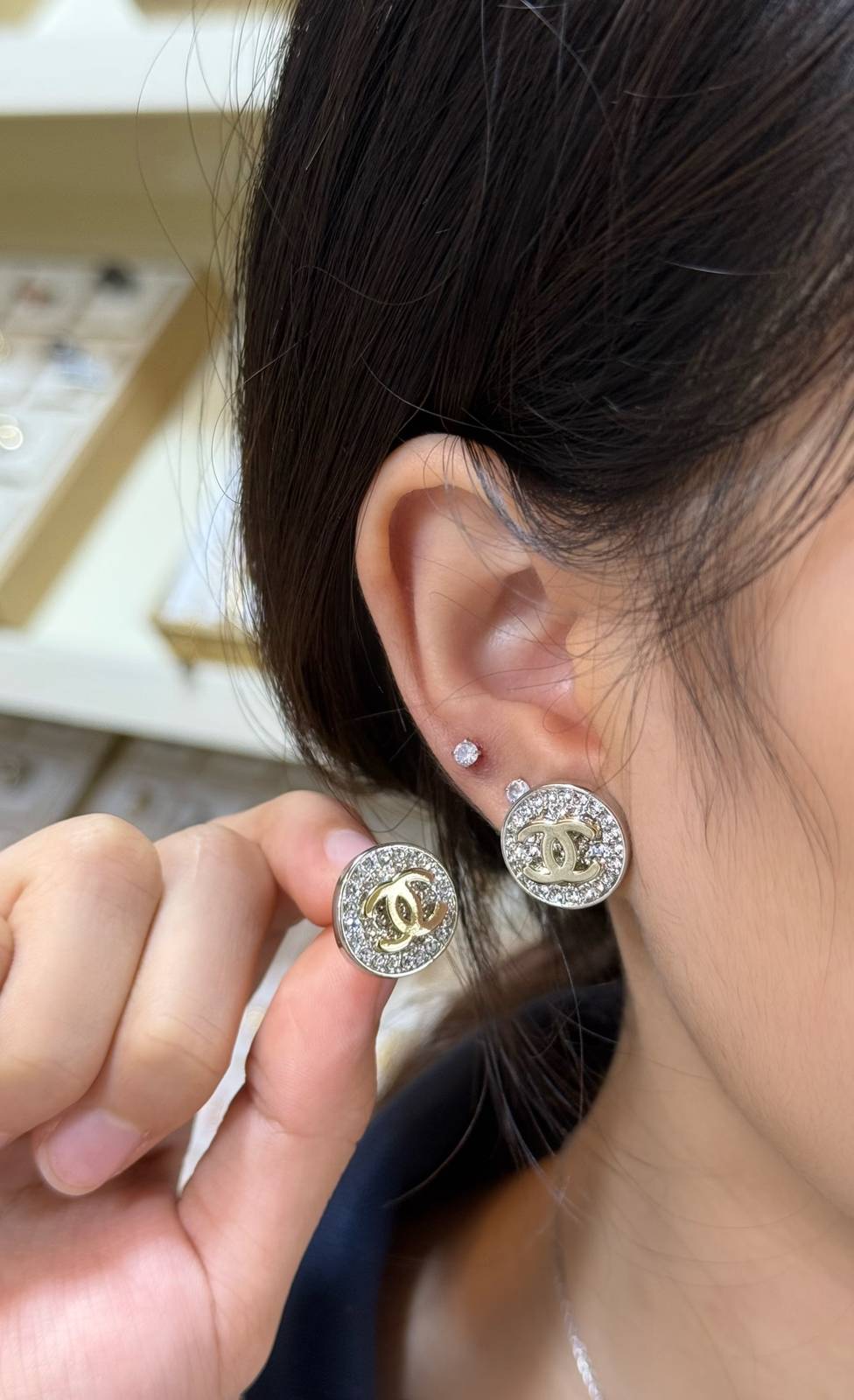 CHANEL シャネル レディース ピアス CCロゴ ダブルC ロゴピアス 上品なアクセサリー シルバー