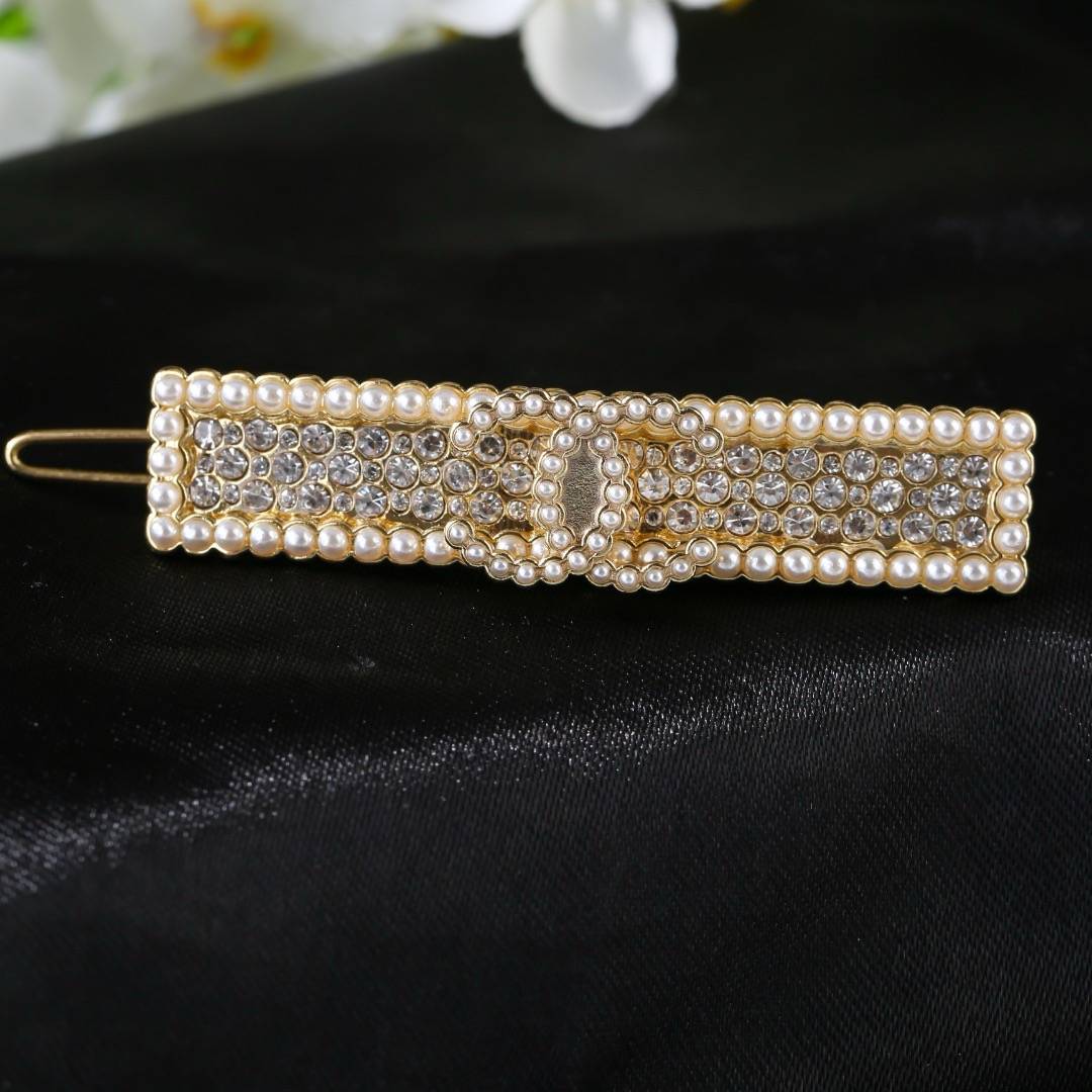 CHANEL シャネル レディース ブローチ ブランドブローチ ロゴプレート ブランドアクセサリー ゴールド - 画像 2