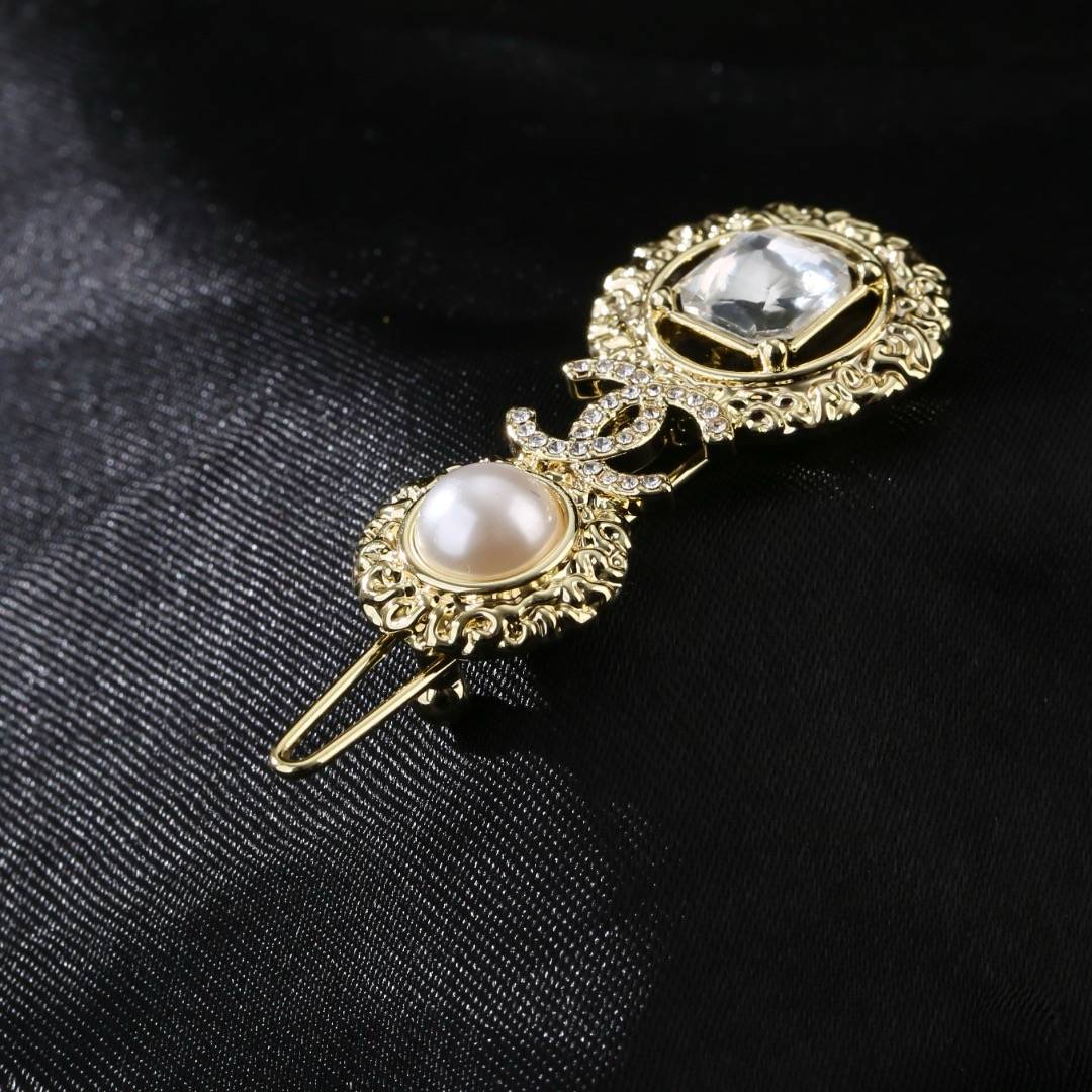 CHANEL シャネル レディース ブローチ シャネル メタル ロゴチェーン ブランドブローチ ブランドアクセサリー 金色 - 画像 3