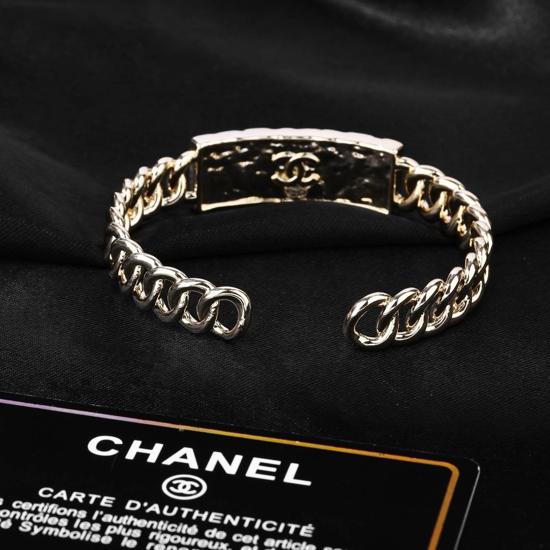 CHANEL シャネル レディース ブレスレット ロゴプレート チェーンモチーフ ブランドブレスレット シルバー - 画像 5
