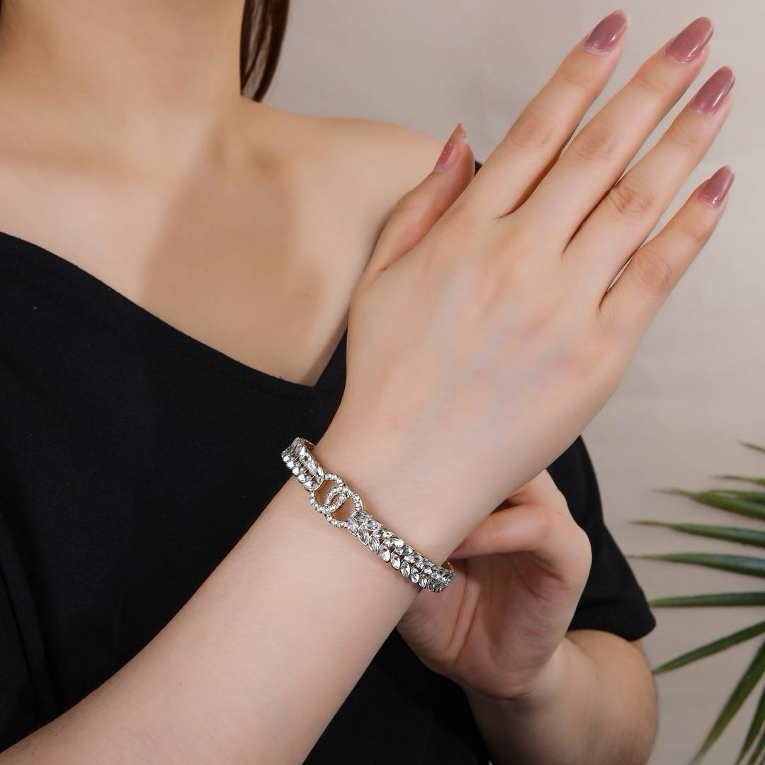 CHANEL シャネル レディース ブレスレット ダブルC チェーンモチーフ ブランドブレスレット ゴールド - 画像 8