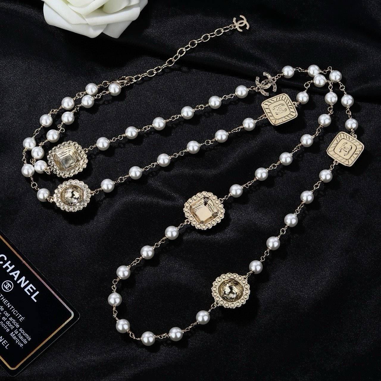 CHANEL シャネル レディース ネックレス ロゴプレート パール チェーンモチーフ ブランドネックレス 上品なアクセサリー - 画像 3