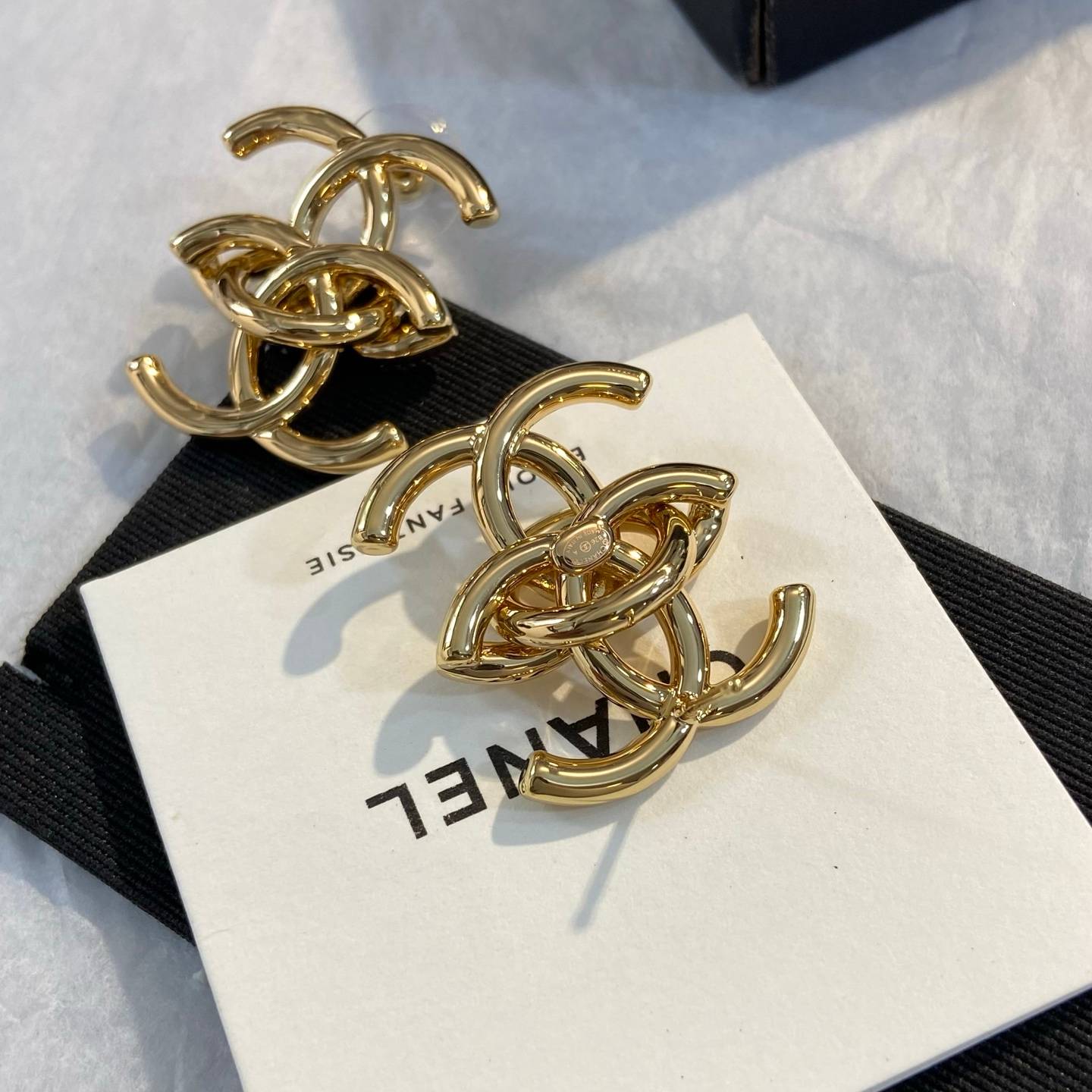 CHANEL シャネル レディース ピアス CCロゴ ブランドピアス 上品なアクセサリー ゴールド - 画像 5